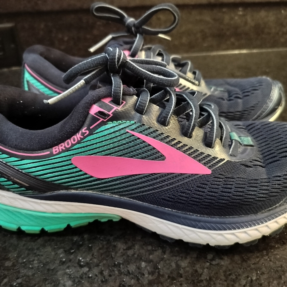 Women's Brooks Ghost 10 Blue Running Shoes US 8B